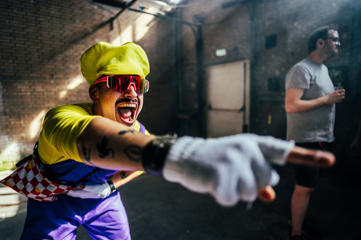 Loading... just a sec